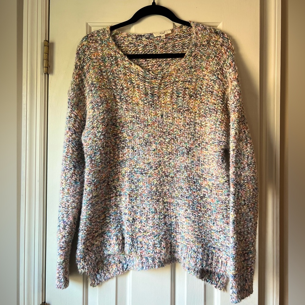 Women’s Easel Sweater